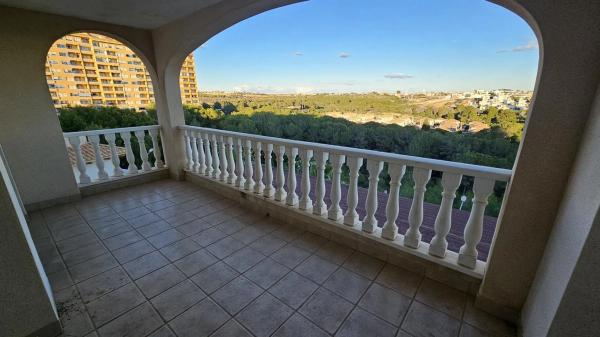 Piso en Barrio Campoamor