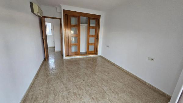 Piso en Barrio Campoamor