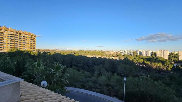 Piso en Barrio Campoamor