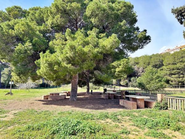 Casa independiente en calle Gloria Fuertes, 8