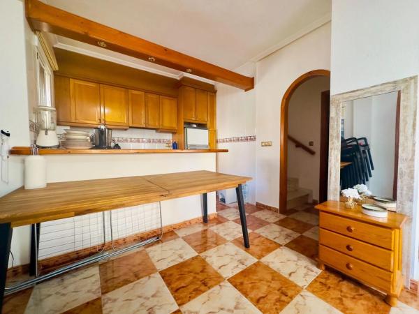 Chalet adosado en calle Galena