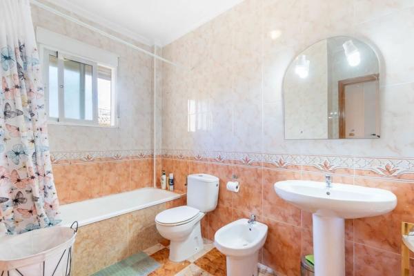 Chalet adosado en calle Galena s/n