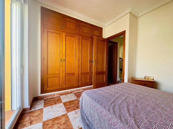 Chalet adosado en calle Galena