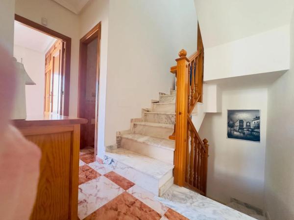 Chalet adosado en calle Galena