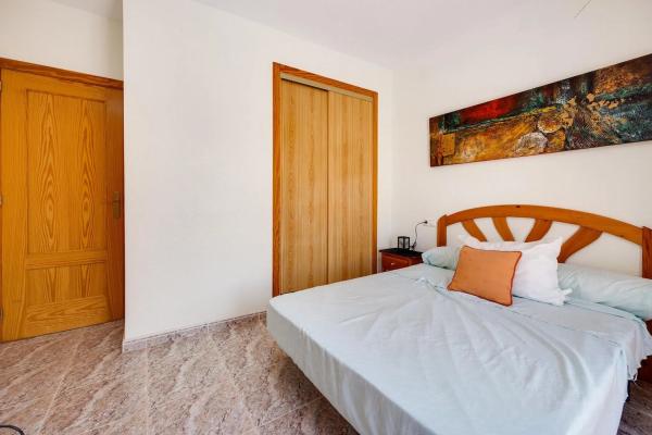 Chalet pareado en calle Lapislázuli, 6