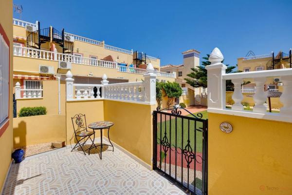 Chalet en calle Lapislázuli, 9