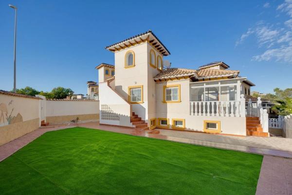 Casa independiente en plaza C-2 p Flamenca Sur