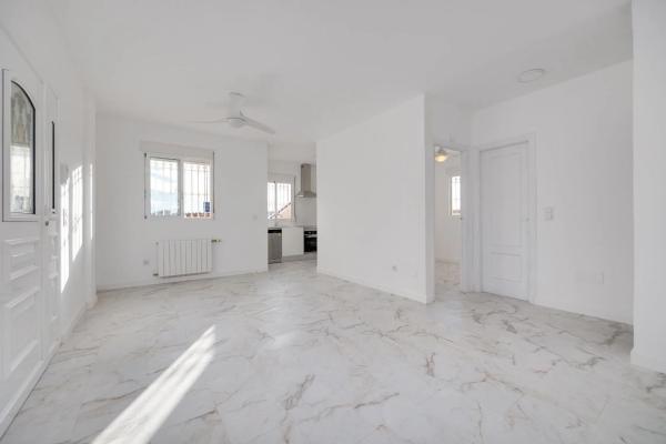 Casa independiente en plaza C-2 p Flamenca Sur