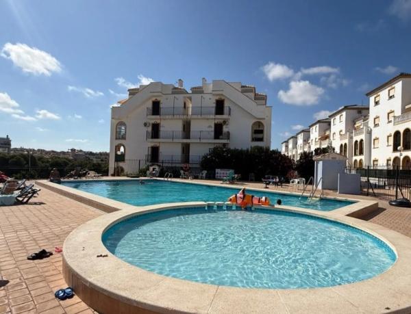 Piso en calle Ramón y Cajal