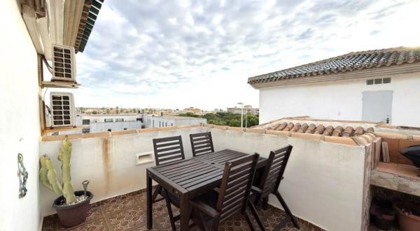 Piso en calle Ramón y Cajal