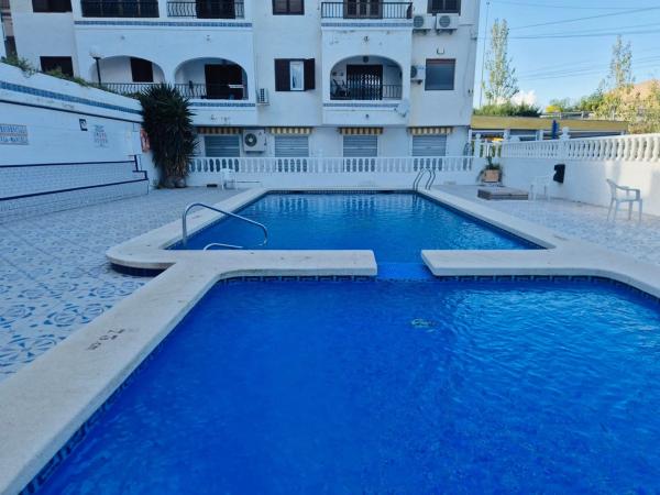 Dúplex en calle Violetas s/n