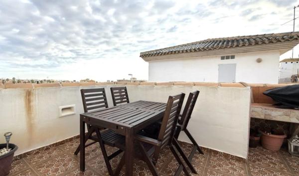 Piso en calle Ramón y Cajal