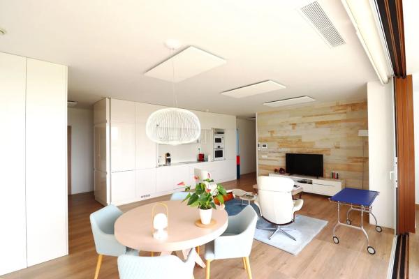 Piso en avenida de las Colinas