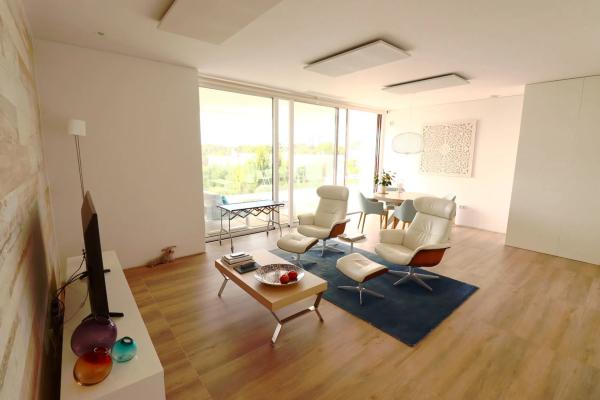 Piso en avenida de las Colinas