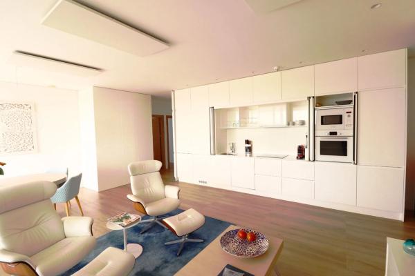 Piso en avenida de las Colinas