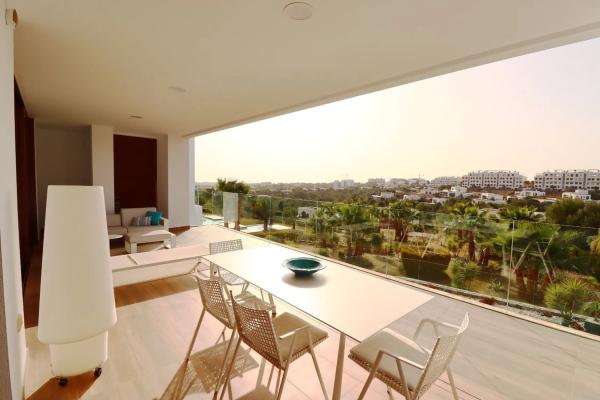 Piso en avenida de las Colinas