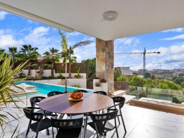 Casa independiente en calle Bonalba, 8