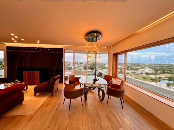 Piso en avenida de las Colinas