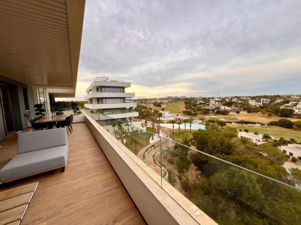 Piso en avenida de las Colinas
