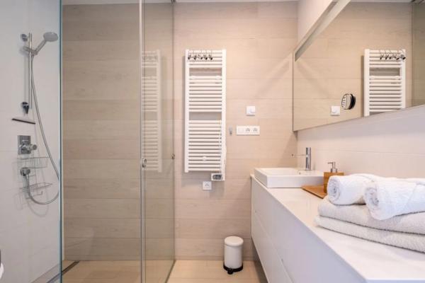 Piso en avenida de las Colinas