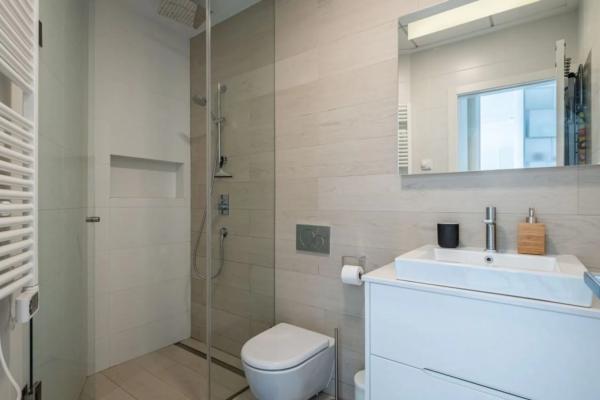 Piso en avenida de las Colinas