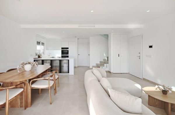 Casa independiente en avenida Galgos, 49 -57