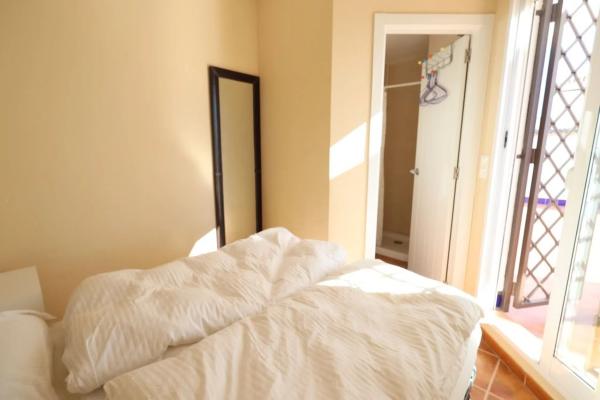 Chalet adosado en avenida Caballos