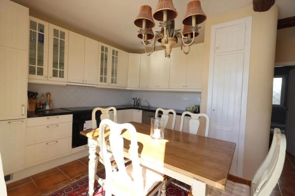 Chalet adosado en avenida Caballos