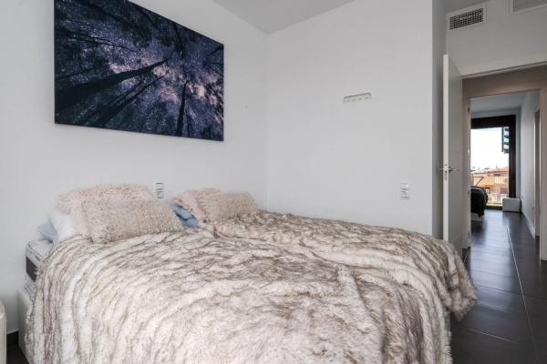 Piso en calle Cabo Tiñoso, 2