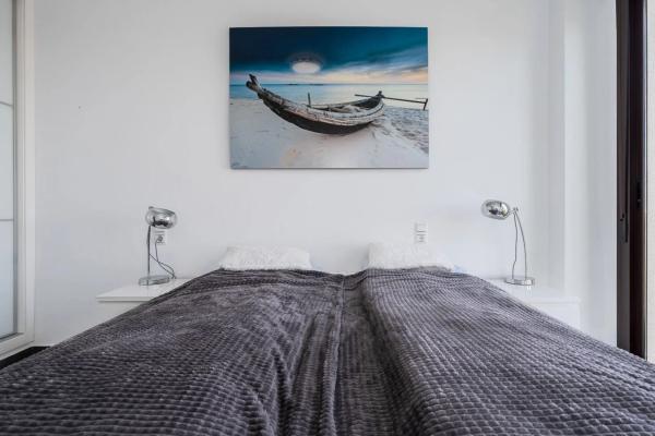 Piso en calle Cabo Tiñoso, 2