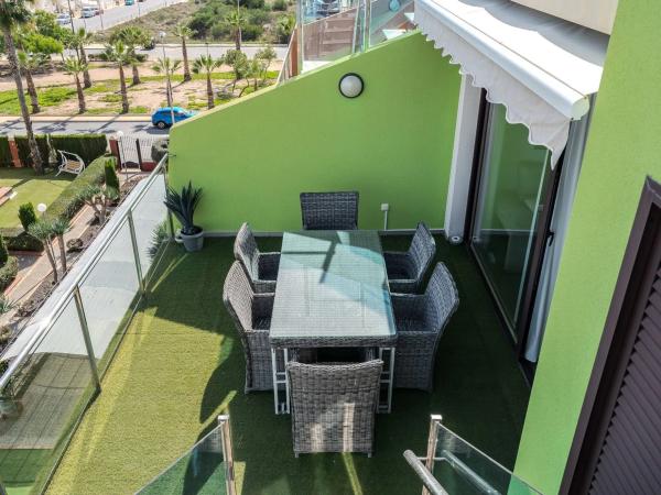 Ático en Barrio Lomas de Cabo Roig-Los Dolses