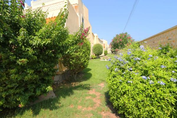 Chalet en Barrio Los Almendros-La Florida