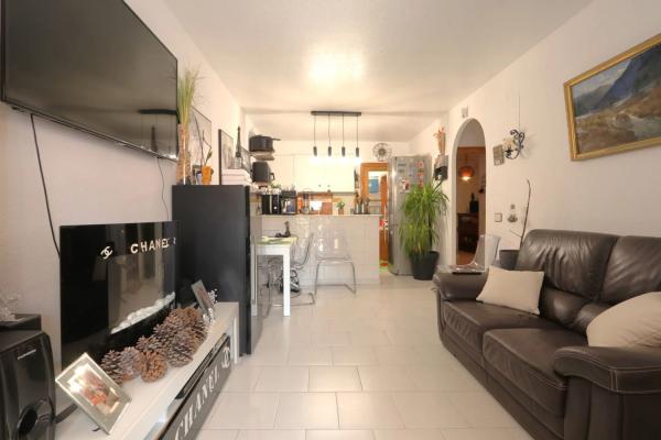 Chalet en Barrio Los Almendros-La Florida