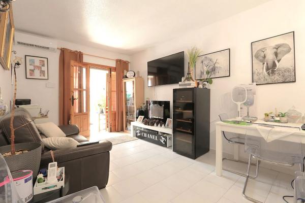 Chalet en Barrio Los Almendros-La Florida