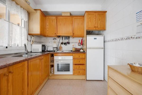 Casa independiente en calle Pluton