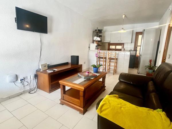 Chalet adosado en calle de las Golondrinas