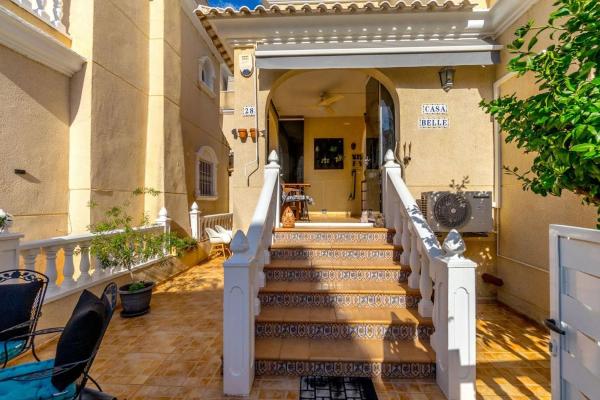 Casa independiente en calle Panticosa