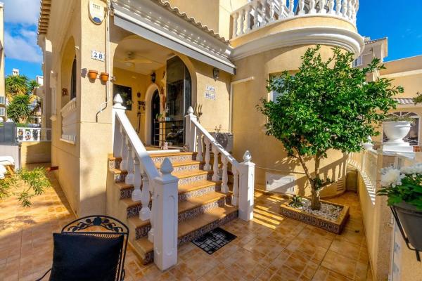 Casa independiente en calle Panticosa