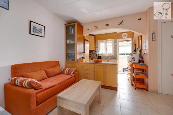 Chalet en Barrio Los Almendros-La Florida