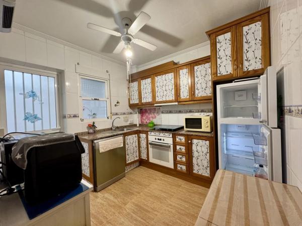 Chalet adosado en calle del Jabalí