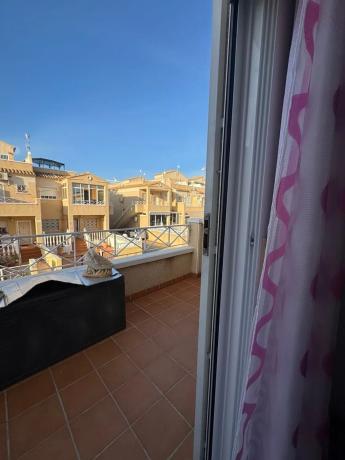 Chalet adosado en calle del Jabalí