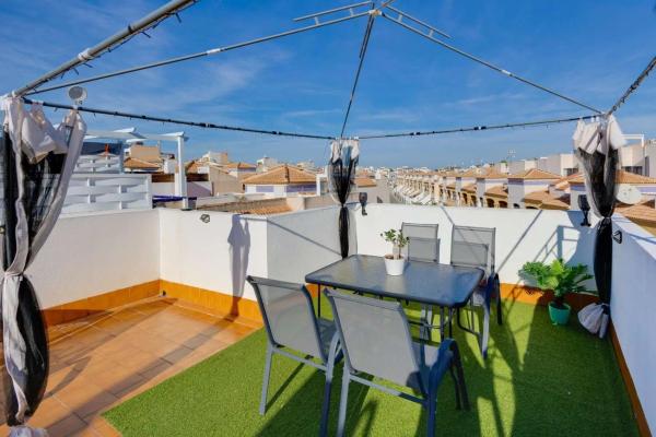 Ático en Barrio Los Almendros-La Florida