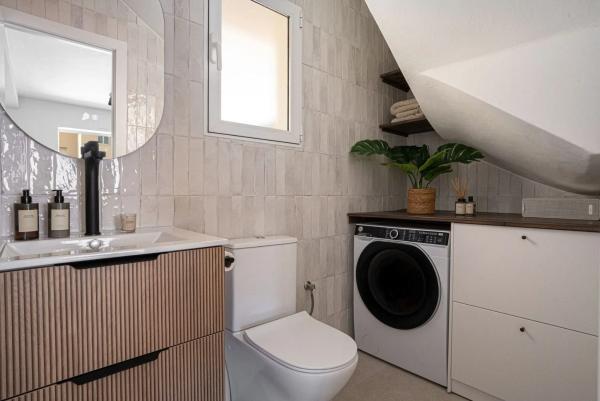 Chalet pareado en calle Tiberiades, 28