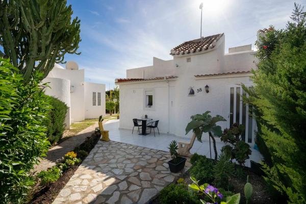 Chalet adosado en calle del Jabalí