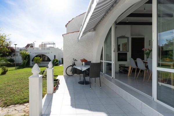 Chalet adosado en calle del Jabalí