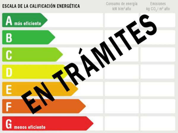 Piso en calle Lagos de Covadonga