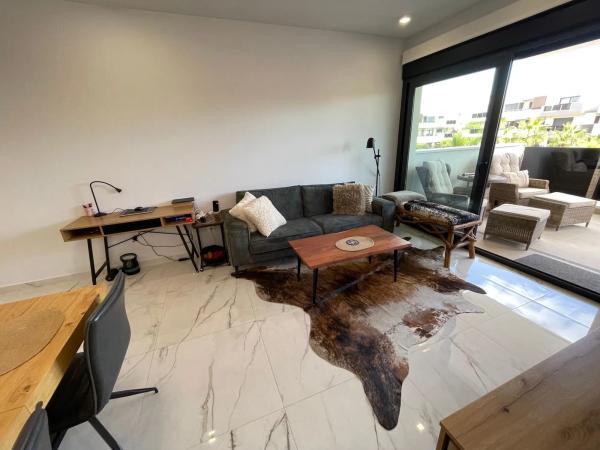 Piso en calle Lagos de Covadonga