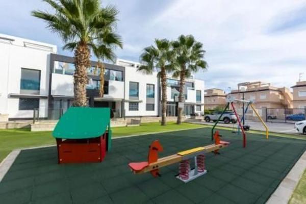 Piso en calle Escorpiones