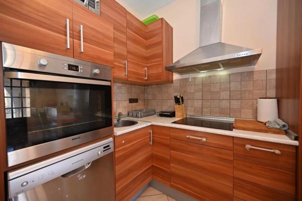 Chalet adosado en Radhus med villakänsla och privat pool och takterrass s/n