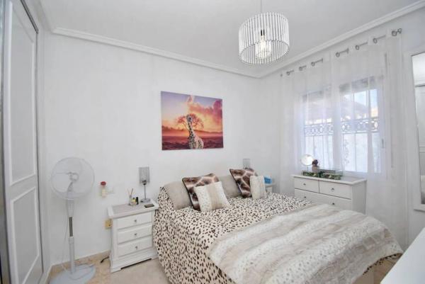 Chalet en Barrio Los Balcones y los Altos